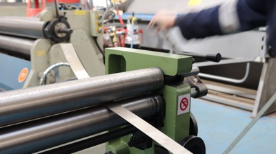 Manual Roller - Media Hopper Create