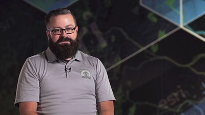 Location Intelligence for the Bank of the Future - Esri Videos: GIS ...