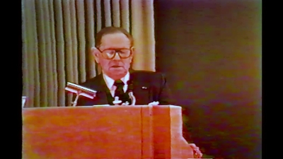 1986-11-13 Victor Papanek DAAP Lecture Series : Designing Alternative ...